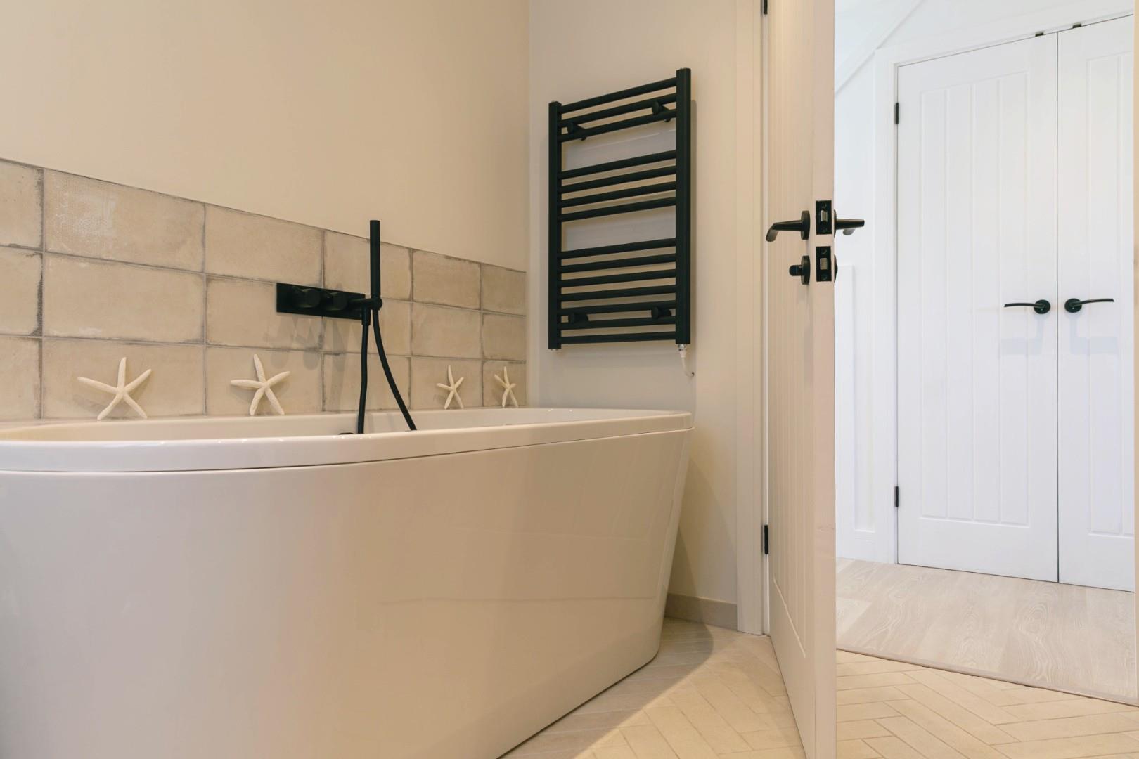 Oxwich, Swansea, SA3 1LS